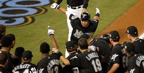 World Series Winner 2003 | SPORTS TEAM HISTORY