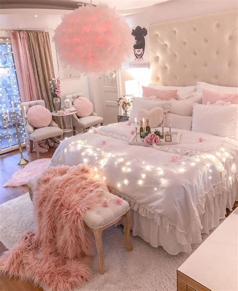 girly bedroom ideas for small rooms