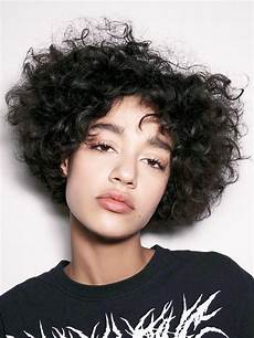 Hairstyles For Tight Curly Hair by 9 Easy On The Go Hairstyles For Naturally Curly Hair Hairstyles For Tight Curly Hair