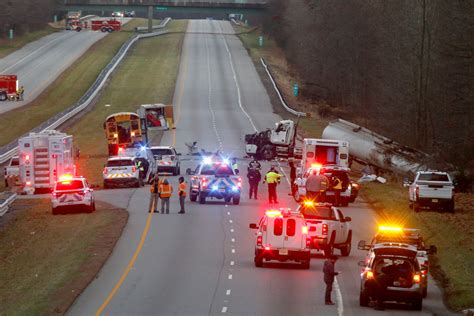 NJ Route 18 closed in both directions due to major crash in Marlboro