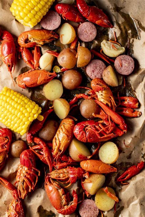 Best Cajun Crawfish Boil With Sausage (Crayfish Boil) - Went Here 8 This