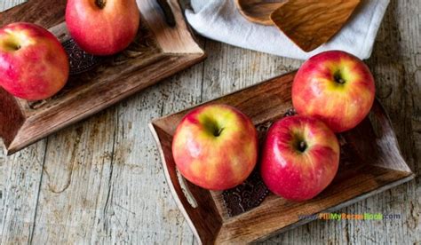 Mini Apple Rose Tarts 的图像结果