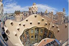 la pedrera barcellona fotografia editoriale immagine di la pedrera barcellona fotografia editoriale immagine di