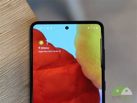 Il design di Samsung Galaxy A52 si mostra in queste immagini