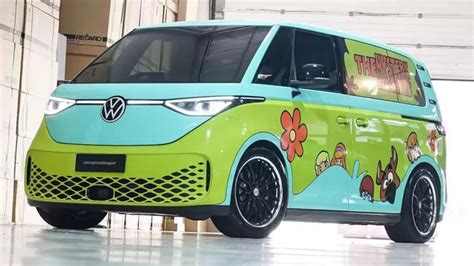 Indonesian man coverts Volkswagen ID.Buzz into Scooby-Doo themed ...