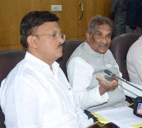 Smart meters will cost Rs 4,998, not a rupee more, says minister George