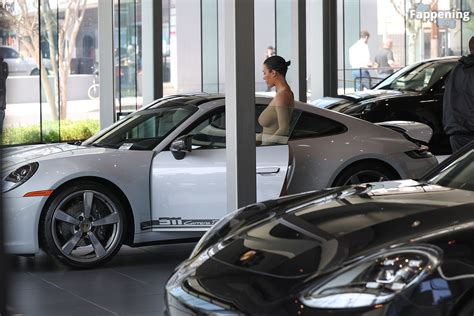 Bianca Censori / kanyewest Nude Leaks Photo 1189 | #TheFappening