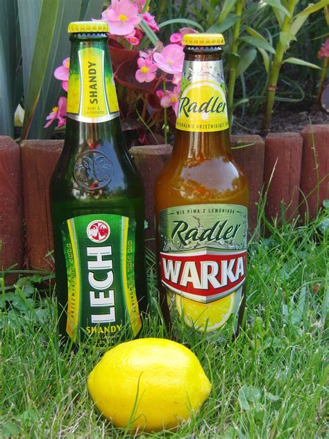 Białe nad czerwonym: Lech Shandy vs. Warka Radler