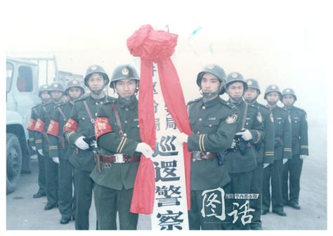 图2：1950年12月，中朝人民军队向号称美军王牌的海军陆战队第1师和步兵第7师等部队展开围歼战。