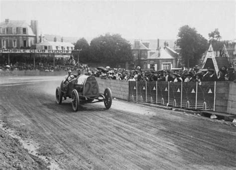 The evolution of the Formula 1 car