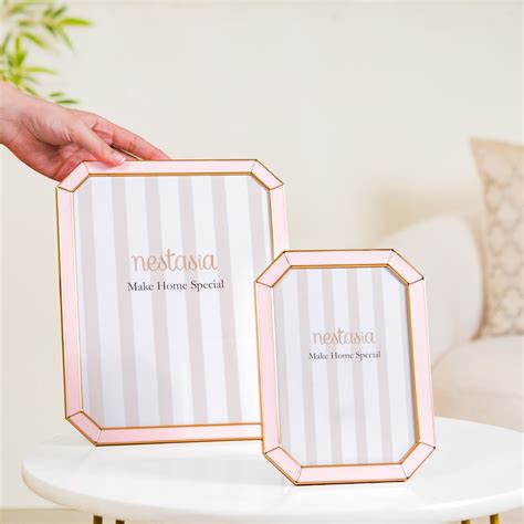 Set Of 2 Opulent Photo Frames Pink Gold Online - Premium Photo Frame ...