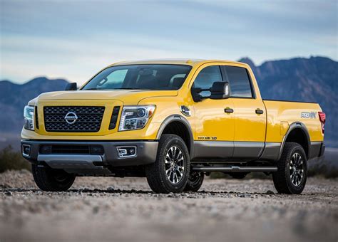 2016 Nissan Titan