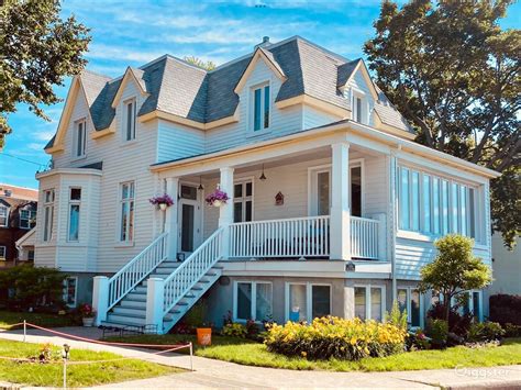 Historic water facing cape cod beautiful home | Rent this location on ...