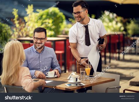 Waiter 的图像结果