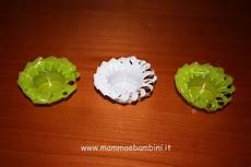 fiori con i bicchieri di plastica cestino bicchiere mammaebambini it fiori con i bicchieri di plastica cestino bicchiere mammaebambini it
