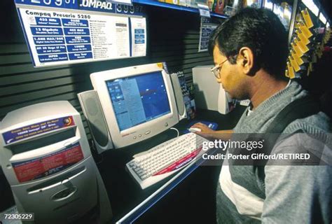 CompUSA Computer Store 的图像结果