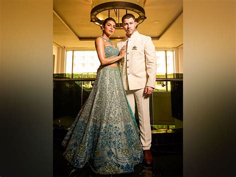 Priyanka Chopra sends romantic birthday wish for Nick Jonas, says "We ...