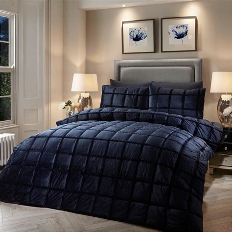 Soiree | Brighton Square Duvet Cover Set in Navy | Duvet Cover Sets ...