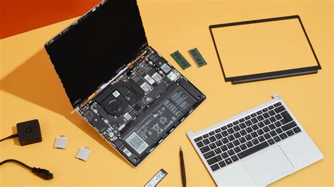 Linus Tech Tips Modular Laptop 的图像结果
