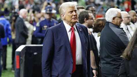 Seguidores de Trump abuchearon a Taylor Swift en el Super Bowl, según ...