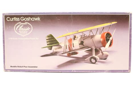Lindberg 532-35 Curtiss Goshawk - Hattons