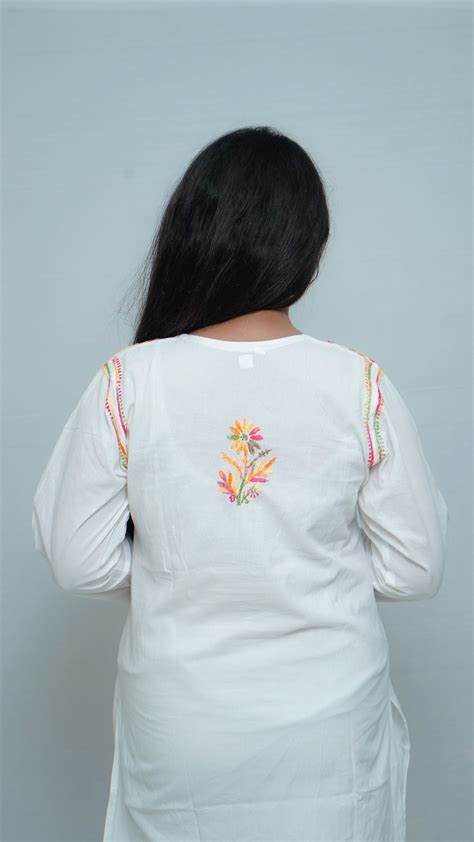 Buy Multi Thread White Chikankari Kurta Set Online | Lucknowi Chikan ...