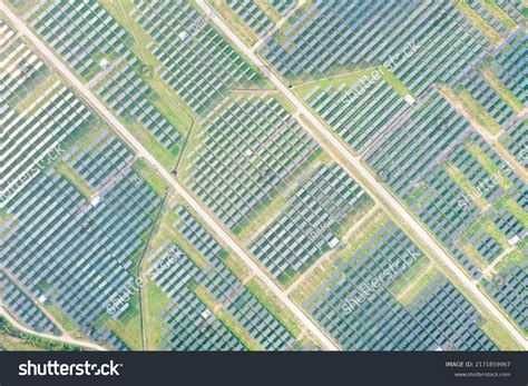 Solar Panel Field 的图像结果