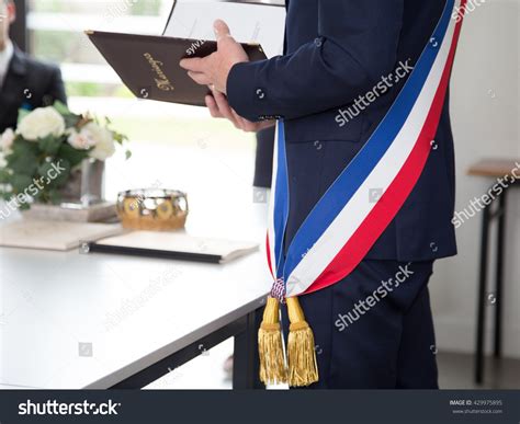 4,788 Mayor Ceremony Images, Stock Photos & Vectors | Shutterstock