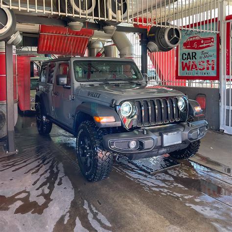 Laurel Canyon Car Wash (@laurelcanyoncarwash) • Instagram photos and videos