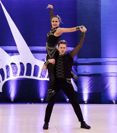 Spring Swing Line Dance Competition 的图像结果