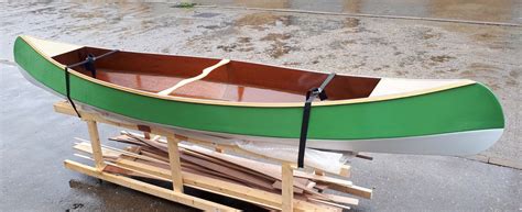 Primitive Canoe Build 的图像结果