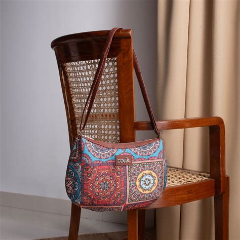 Buy Structured Shoulder Bags Online at Best Prices - Zouk