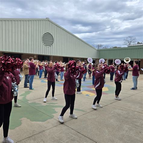 Hawks Rise Elementary (@hawksriseelementary) • Instagram photos and videos