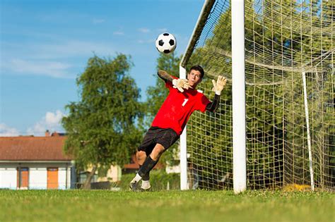Goalkeeper 的图像结果