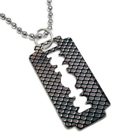 Buy MUDTALE Stainless Steel Razor Blade Pendant Necklace for Men/Boys ...