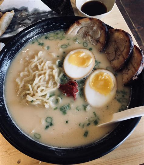 Nana Sushi And Ramen