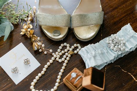 Borrowed blue wedding | Beachweddingtips.com