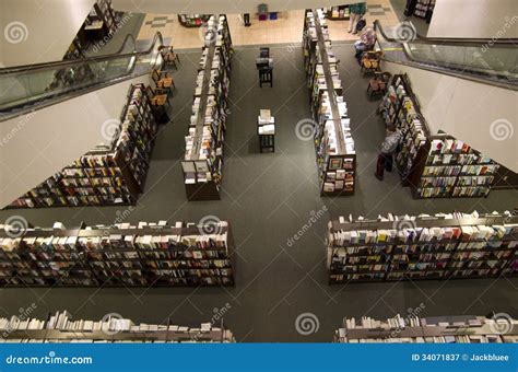 Bookstore editorial photography. Image of noble, bookstore - 34071837