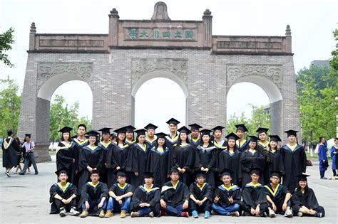2021届本科生毕业典礼暨授位仪式隆重举行-四川农业大学新闻网