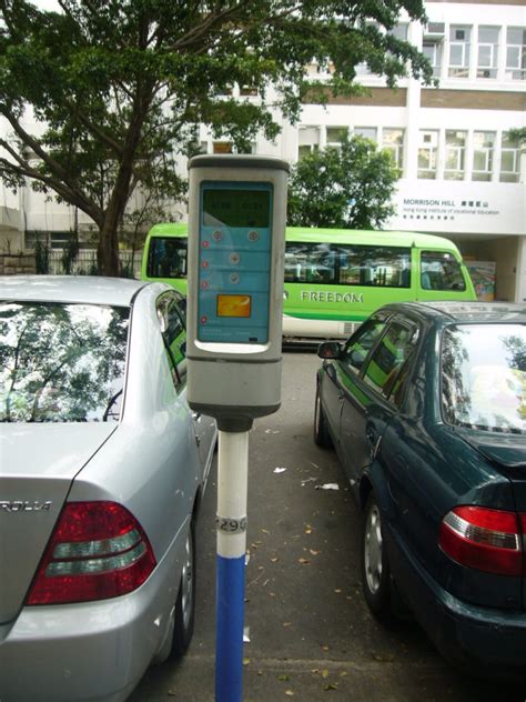 Testing Parking Aid Sensor Using a Multimeter 的图像结果