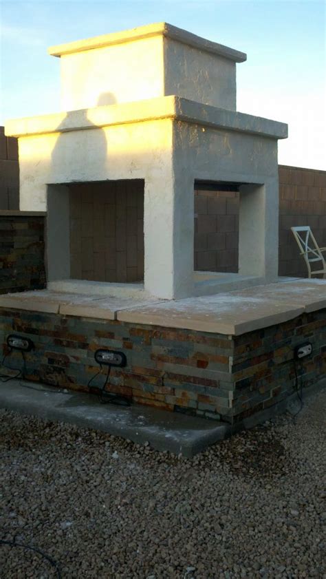 Stack Stone Fireplace 的图像结果