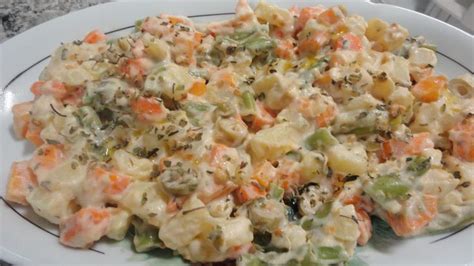 Deliciosa e saudável receita de salada de legumes lowcarb