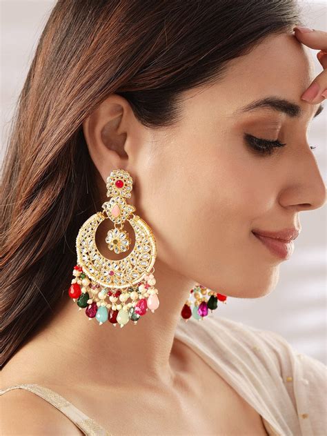 Rubans Offers Finest Quality Earrings Collection Online.