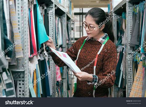 Cloth Sample Worker 的图像结果