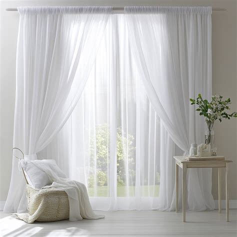 21 Stylish Living Room Curtains Ideas for a Fresh Look