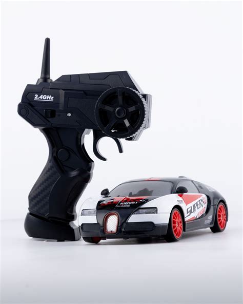 Buy SuperX Bugatti Style with Remote & Accessories Car 1:24 Scale ...