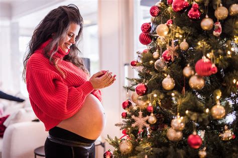 Christmas Pregnancy Announcement Ideas Christmas Pregnancy