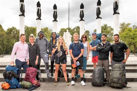 Across the World 的图像结果