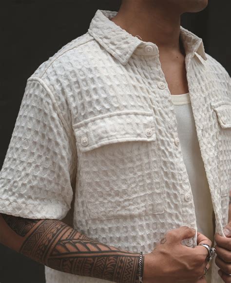 Off White Structured Puff Waffle Half Sleeves Shirt – Powerlook