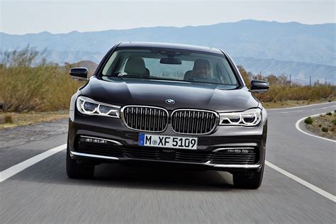 2016 BMW 7 Series (G11/G12) Specs, Performance & Photos - autoevolution